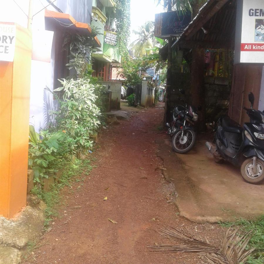 Baby House Hotell Varkala Exteriör bild