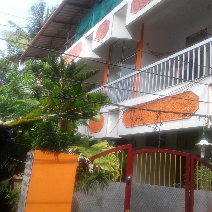 Baby House Hotell Varkala Exteriör bild